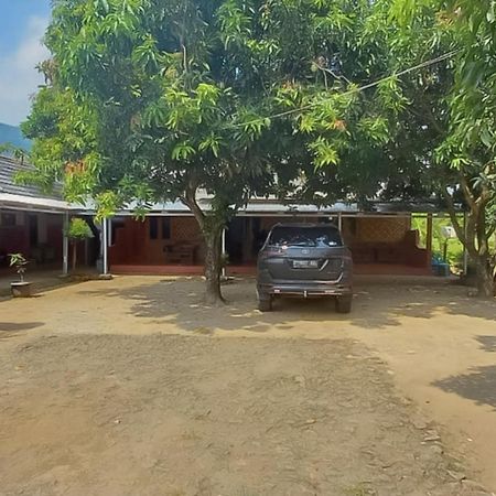 Aa Bungsu Syariah Balekambang Ciletuh Sukabumi Redpartner Hotel Cilowa Exterior foto